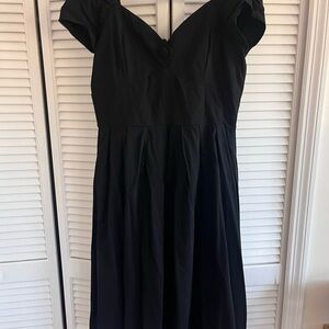 Unique Vintage Black Cap Sleeve/Off-Shoulder Midi Dress